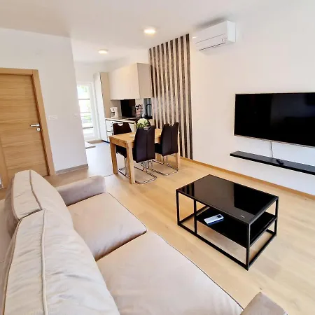 Apartment Elodie *