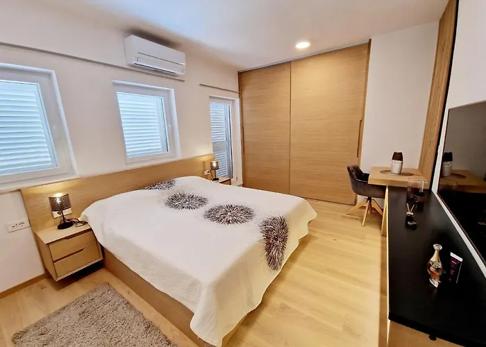 Elodie Apartamento *